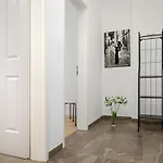 Newton-Appartement mit 3 Schlafzimmern